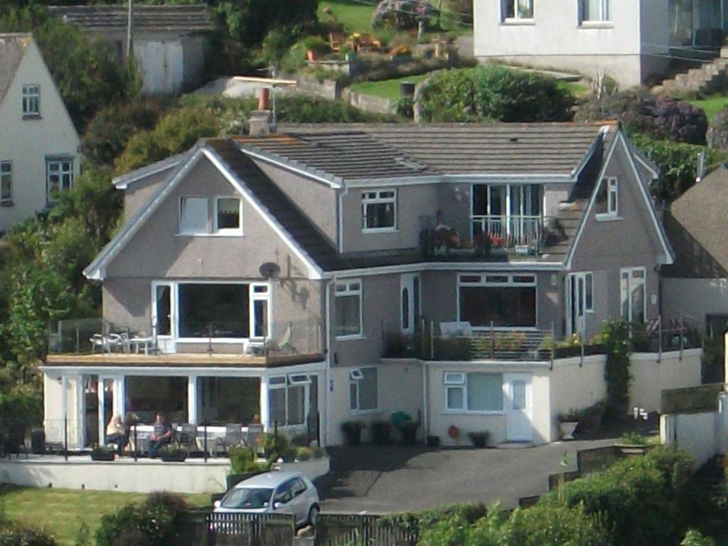 Bacchus Hotel Mevagissey Bagian luar foto